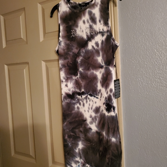 ❤🧡NWT Tie-dye Wash Bodycon Silhouette, Racerback Mini Dress - Picture 4 of 6